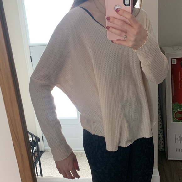 Lulu’s Oversized Waffle Long Sleeve Shirt Light Pink Size Small - Picture 3 of 5